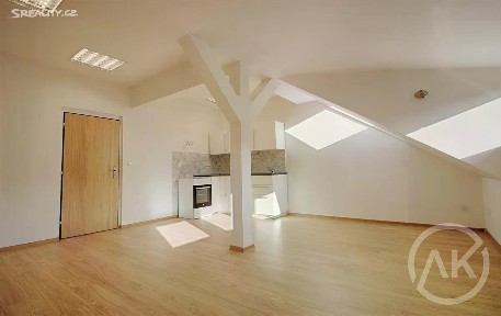Pronájem bytu 1+kk 37 m² Jílová, Ostrava - Moravská Ostrava