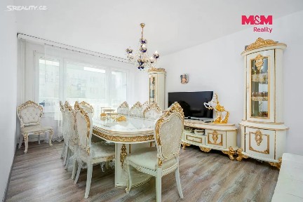 Prodej bytu 4+1 99 m² Karla Čapka, Krupka - Maršov
