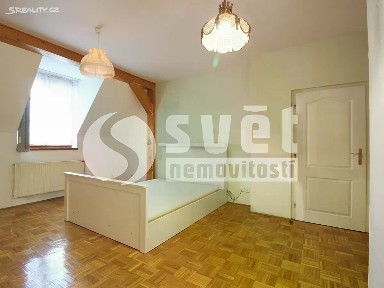 Pronájem bytu 1+kk 34 m² Kostelní, Prostějov