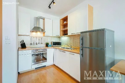Prodej bytu 2+kk 42 m² Berlínská, Praha - Hostivař