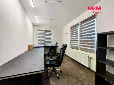 Pronájem obchodního prostoru 100 m²