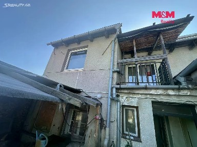 Prodej rodinného domu 276 m², pozemek 247 m²