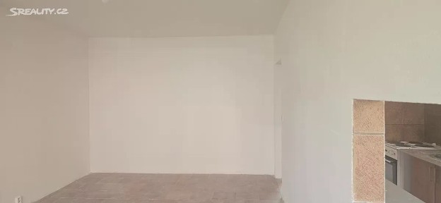 Pronájem bytu 3+1 78 m² Jindřicha Plachty, Ústí nad Labem - Mojžíř