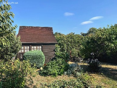 Prodej chaty 25 m², pozemek 301 m² Kbelská, Praha - Hloubětín
