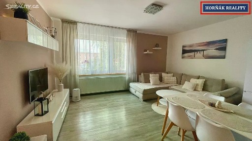 Prodej bytu 3+1 80 m² Plk. Malečka, Bučovice