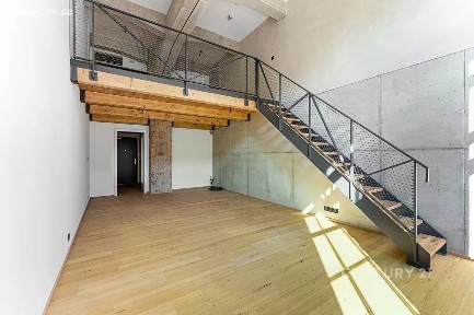 Prodej bytu 2+kk 72 m² Kolbenova, Praha - Vysočany