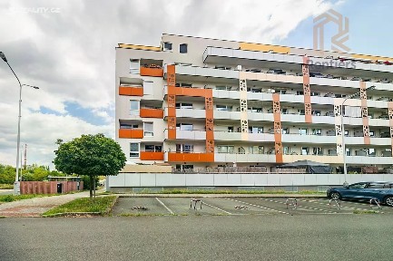 Prodej bytu 2+kk 54 m² Hornoměcholupská, Praha - Horní Měcholupy