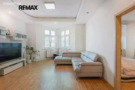 Pronájem bytu 4+kk 111 m² Pod tratí, Praha - Smíchov