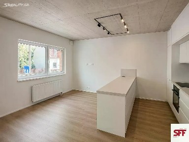 Pronájem bytu 2+kk 60 m² Českobrodská, Praha - Hrdlořezy