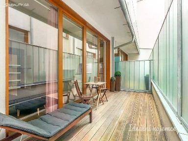 Pronájem bytu 1+kk 47 m² Uruguayská, Praha - Vinohrady