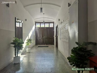 Pronájem bytu 2+kk 45 m² Praha - Karlín