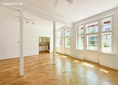 Pronájem bytu 5+kk 160 m²