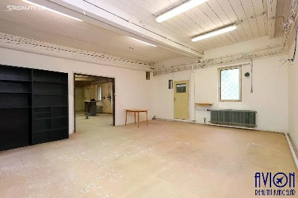 Pronájem výrobní haly, prostoru 160 m² Na bahnech, Praha - Čakovice