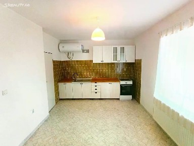Pronájem bytu 3+kk 61 m² Karlín, Planá