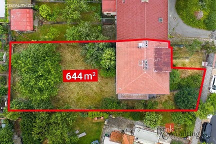 Prodej vily 248 m², pozemek 644 m² Nad Želivkou, Praha - Nebušice