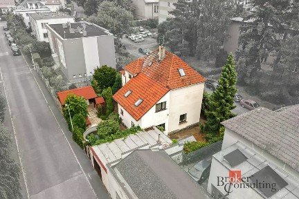 Prodej vily 209 m², pozemek 422 m² Klostermannova, Praha - Modřany