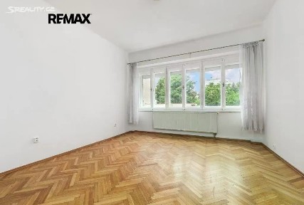 Pronájem bytu 2+kk 48 m² Hradeckých, Praha - Nusle