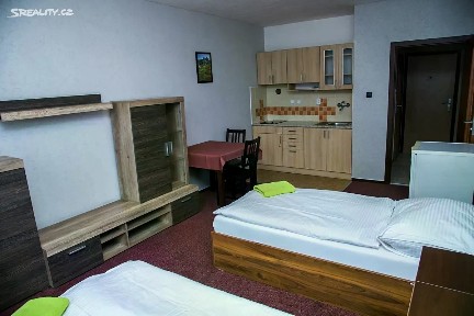 Pronájem bytu 2+kk 36 m² Bohdalecká, Praha
