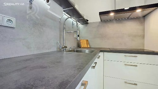 Pronájem bytu 2+1 54 m² Školní, Ústí nad Labem - Bukov