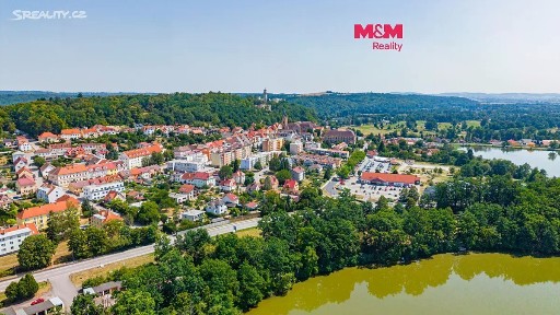 Prodej bytu 3+1 66 m² Nerudova, Hluboká nad Vltavou