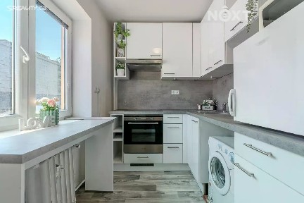 Prodej bytu 1+1 31 m² Pražská tř., České Budějovice - České Budějovice 3