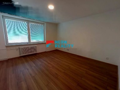 Pronájem bytu 1+1 42 m²