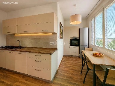 Prodej bytu 3+1 60 m² Matěje Kopeckého, Chomutov