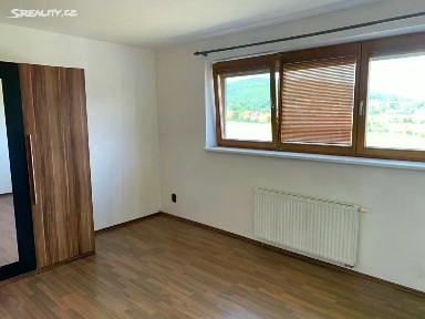 Pronájem bytu 2+1 50 m² Jezerůvky, Brno