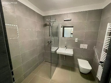Pronájem bytu 1+kk 29 m² Francouzská, Brno - Zábrdovice