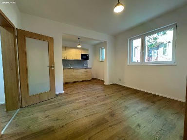 Pronájem bytu 2+kk 39 m² Vojanova, Liberec