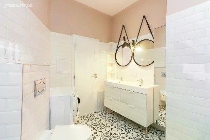 Pronájem bytu 3+kk 78 m² Řehořova, Praha - Žižkov
