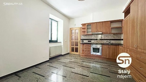 Pronájem bytu 1+kk 35 m² Pravá, Praha - Podolí