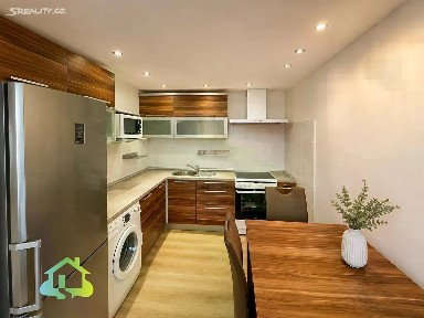 Pronájem bytu 3+1 67 m² Praha - Lhotka