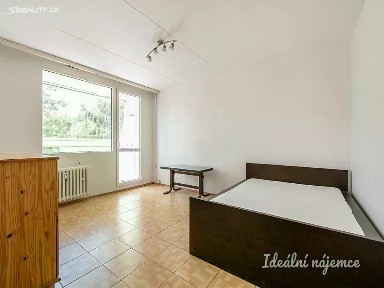 Pronájem bytu 1+kk 26 m² Hurbanova, Praha - Krč
