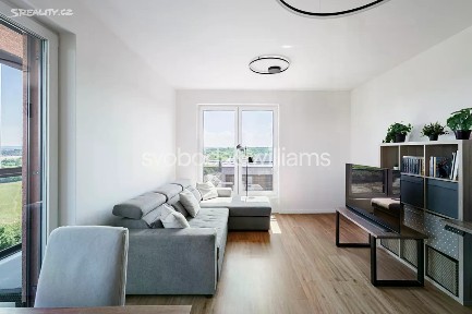 Pronájem bytu 2+kk 62 m² Výstavní, Praha - Háje