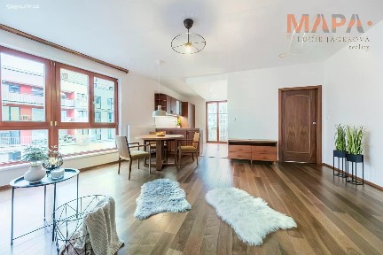 Pronájem bytu 3+kk 79 m² Lindleyova, Praha - Dejvice