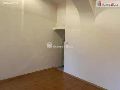 Pronájem bytu pokoje 19 m² Zenklova, Praha - Kobylisy