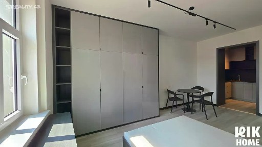 Pronájem bytu 1+kk 33 m² Milíčova, Praha - Žižkov