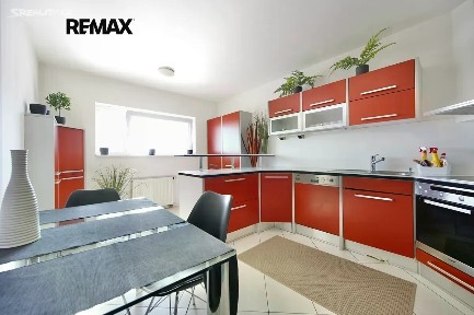 Pronájem bytu 3+1 89 m² Petržílkova, Praha - Stodůlky