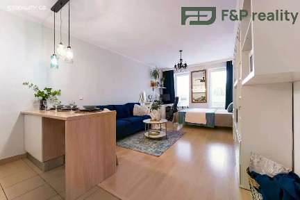 Pronájem bytu 1+kk 37 m² Pod Bohdalcem I, Praha - Michle