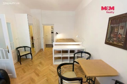 Pronájem bytu 2+kk 46 m² Na Březince, Praha - Smíchov