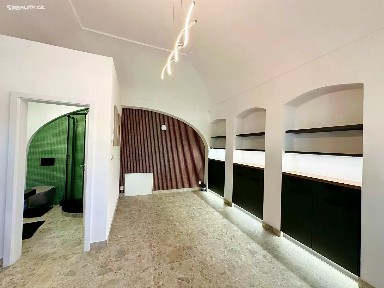 Prodej bytu 3+kk 106 m² Farská, Velké Popovice