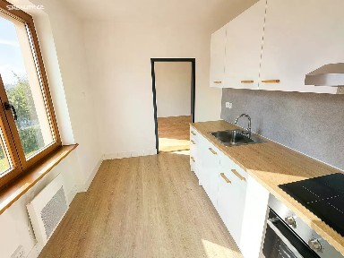 Prodej bytu 3+1 60 m² Školní, Průhonice