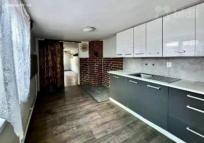 Prodej rodinného domu 100 m², pozemek 329 m² Dolní Kounice