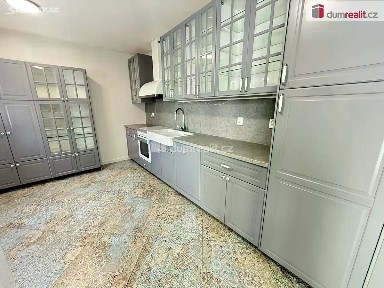 Pronájem rodinného domu 225 m², pozemek 681 m² K Potoku, Sulice - Hlubočinka