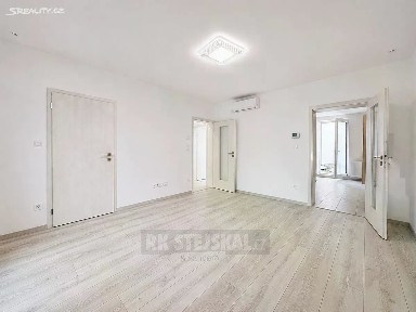 Pronájem bytu 2+1 55 m² Lidická tř., České Budějovice - České Budějovice 7