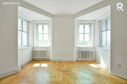 Prodej bytu 3+1 90 m² Helfertova, Brno - Černá Pole