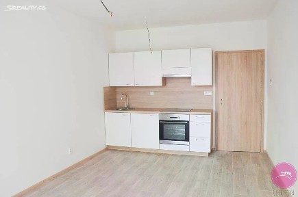 Pronájem bytu 1+kk 35 m² Janského, Olomouc - Povel