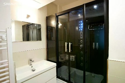 Prodej bytu 1+1 36 m² Kotlaska, Praha - Libeň
