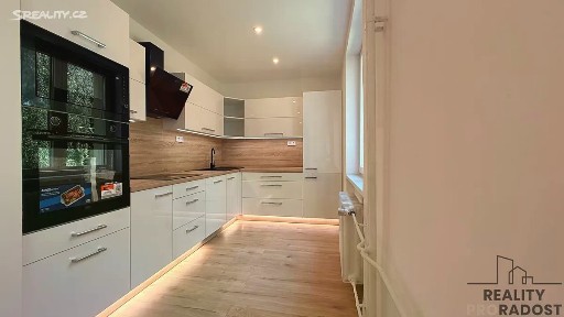 Prodej bytu 2+1 51 m² Mozartova, Havířov - Město